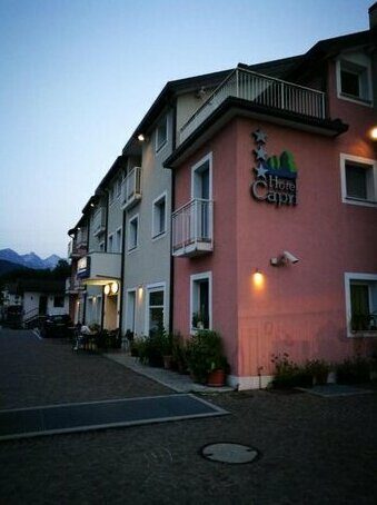 Hotel Capri Ponte nelle Alpi