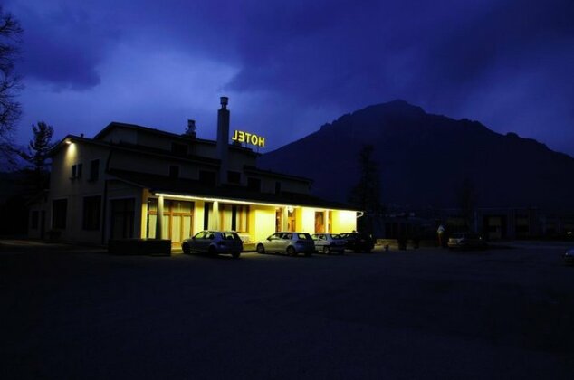 Hotel Dante Ponte nelle Alpi - Photo2