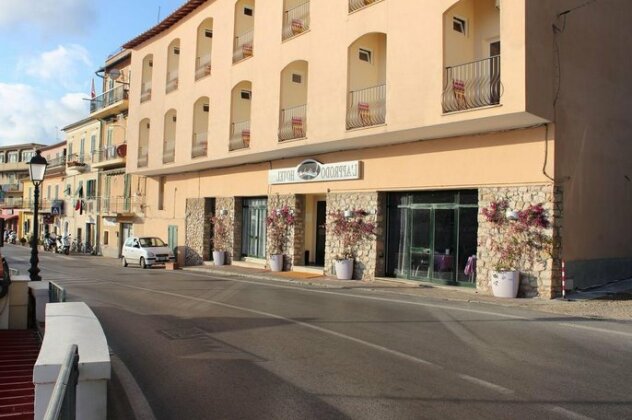 Hotel l'Approdo Porto Azzurro - Photo2