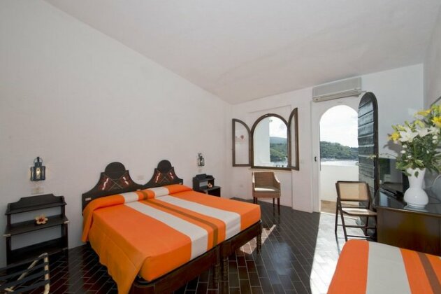 Hotel Residence Cala di Mola - Photo5