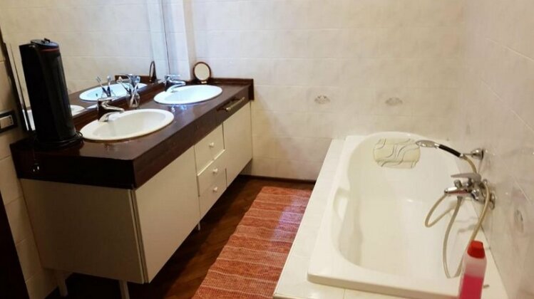 Petronia Home - Photo3