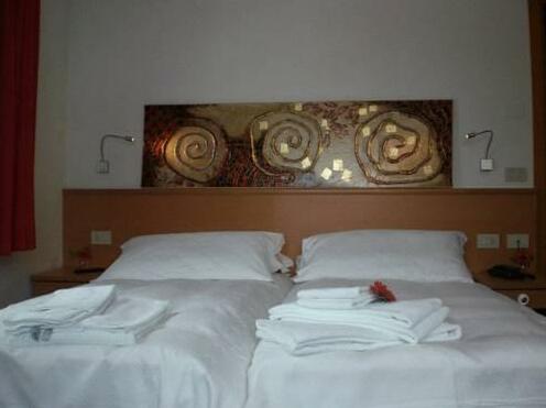 GH Hotel Piaz - Photo2