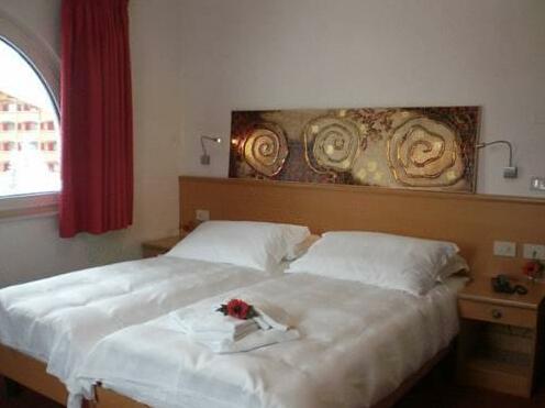 GH Hotel Piaz - Photo5