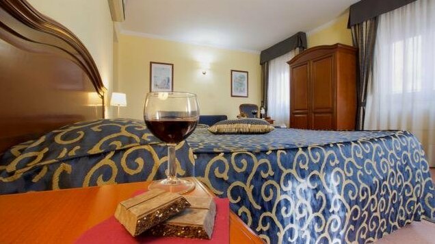 Hotel Villa Ada Pozzallo - Photo4
