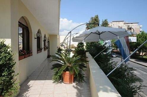 Hotel Joli - Photo5