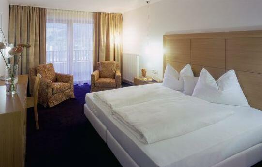 Garden Park Hotel - Photo3
