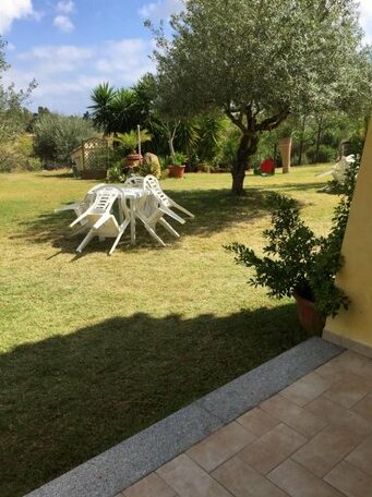 Bilocale con ampio giardino - Photo4