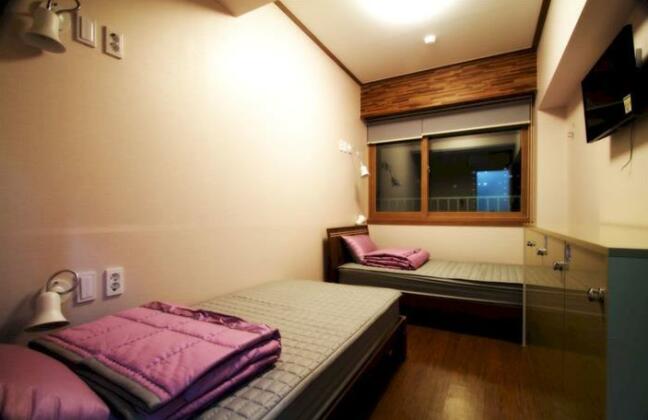 Ruri Est Bed and Breakfast - Photo4