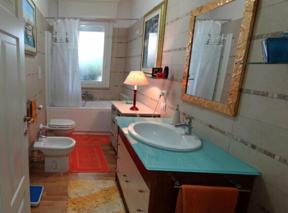 Cozy Apartment 10 mins walk from Poetto + Terrace - Photo3