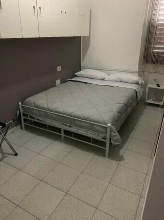 Bedroom low cost di Elisa