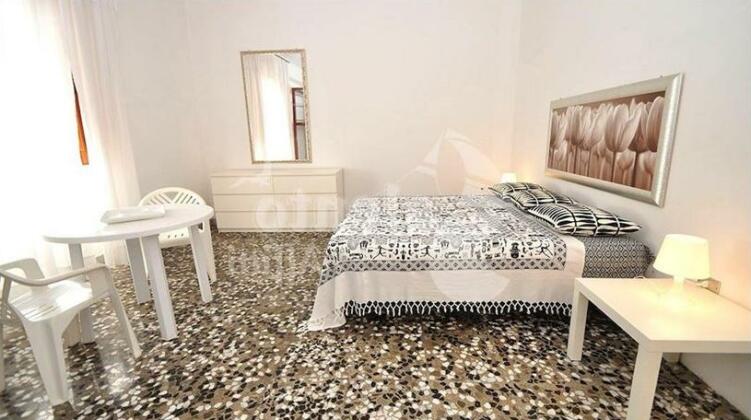 Villa Iris Racale - Photo3