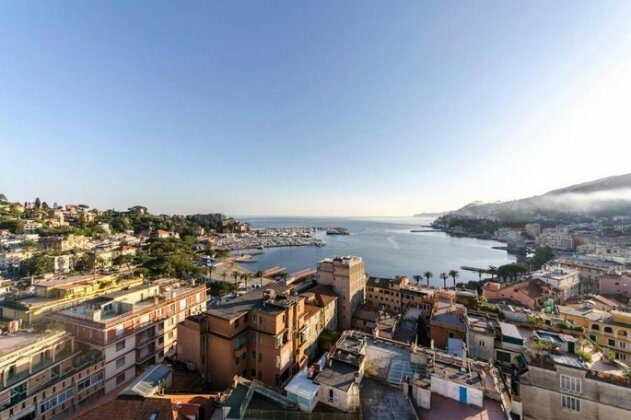 Hintown marvellous Penthouse in Rapallo