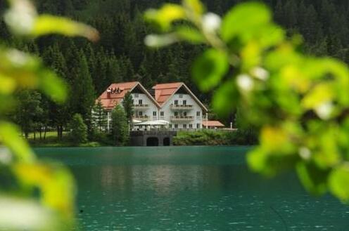 Hotel Seehaus - Mountain Lake Resort - Photo2