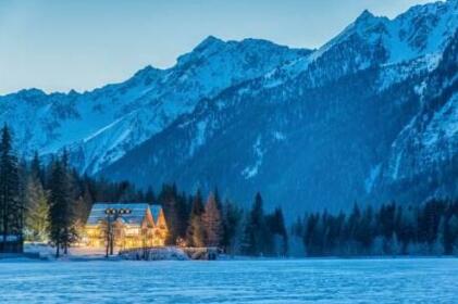 Hotel Seehaus - Mountain Lake Resort