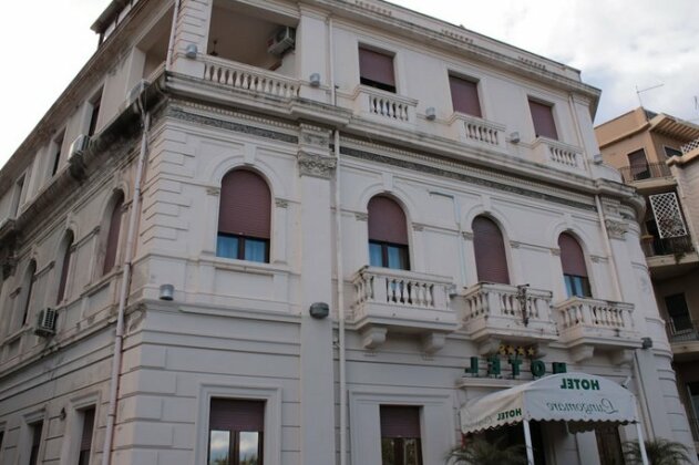 Hotel Lungomare Reggio di Calabria - Photo2