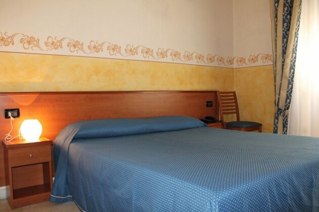 Hotel Lungomare Reggio di Calabria - Photo3