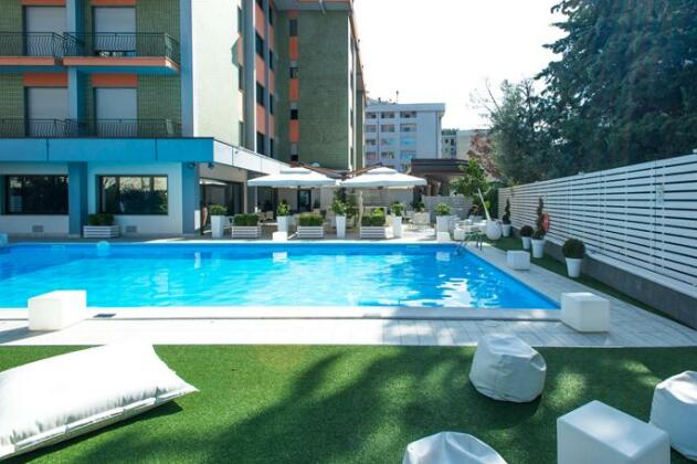 Hotel Europa Rende - Photo2
