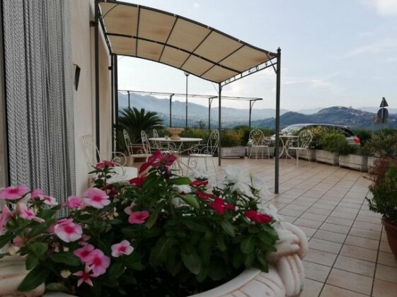 Villa Rachele Rende B&B - Photo2