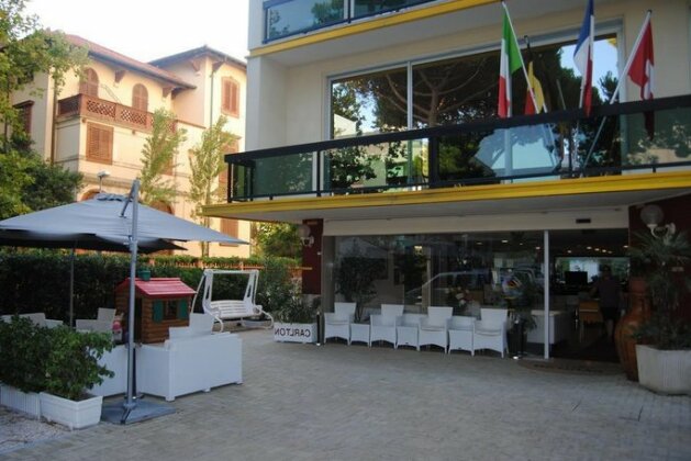 Hotel Carlton Riccione - Photo2