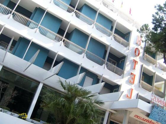 Hotel Gambrinus Riccione - Photo2