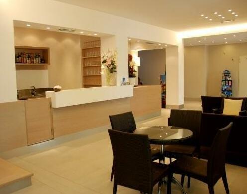 Hotel San Remo Riccione - Photo2