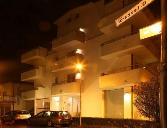 Residence Ilario Suite Hotel - Photo2