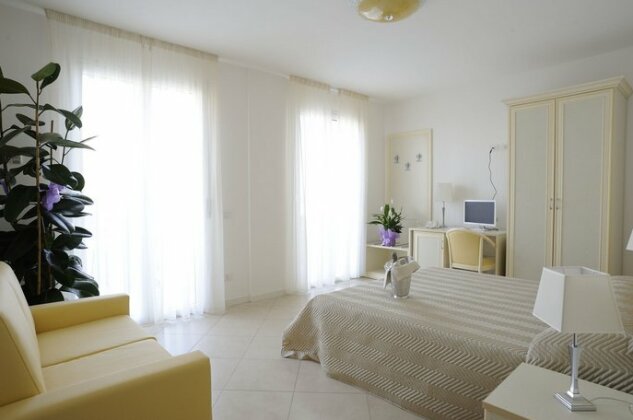 Residence Suite Smeraldo - Photo5