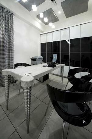 Atmosphere Suite Hotel - Photo4