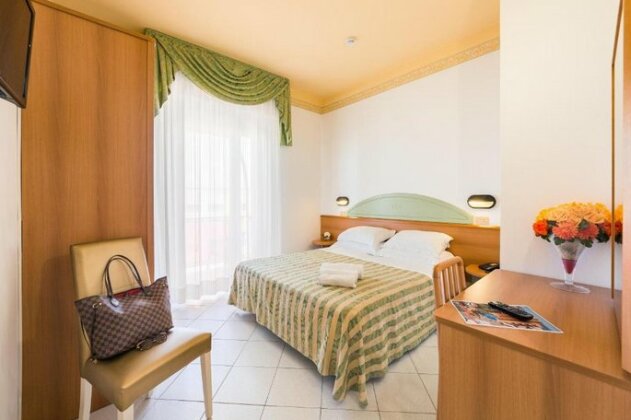 Hotel Ariane Rimini - Photo5