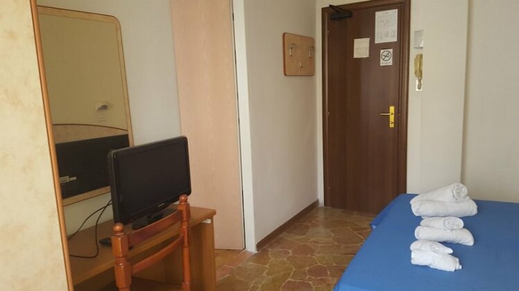 Hotel Ariosto Rimini - Photo5