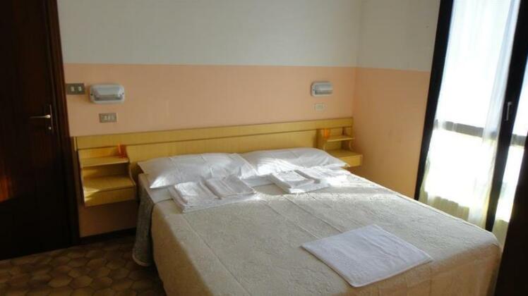 Hotel Bologna Rimini - Photo3