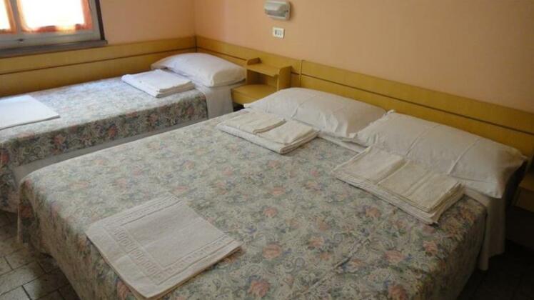 Hotel Bologna Rimini - Photo5