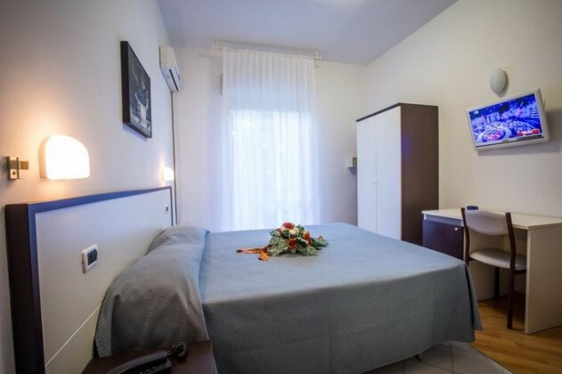 Hotel Caraibi Rimini - Photo5