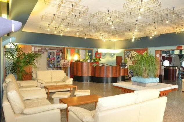 Hotel Carol Rimini - Photo2