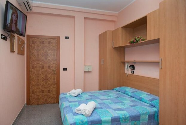 Hotel Colibri Rimini - Photo4