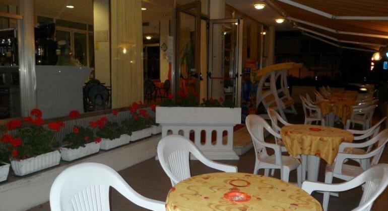 Hotel Galileo Rimini - Photo5