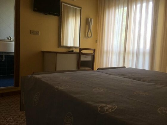 Hotel Graziella Rimini - Photo4