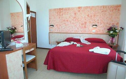 Hotel Merkury Rimini - Photo4