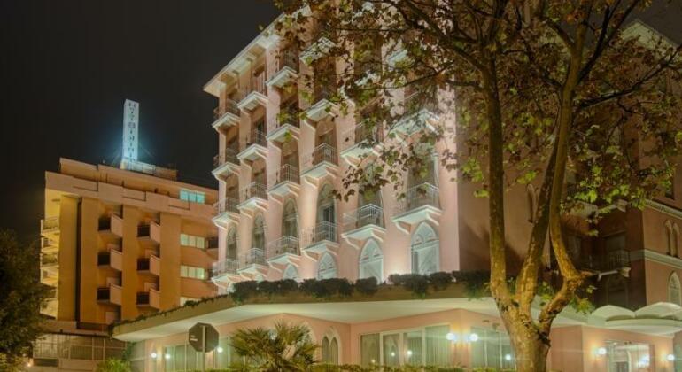 Hotel Moderno Rimini