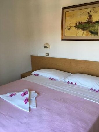 Hotel Peonia - Photo2