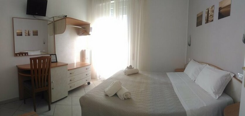 Hotel Prestige Rimini - Photo4