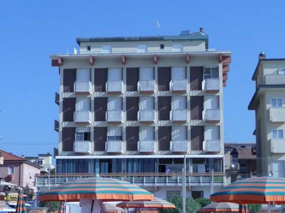 Hotel Suprem Rimini - Photo2