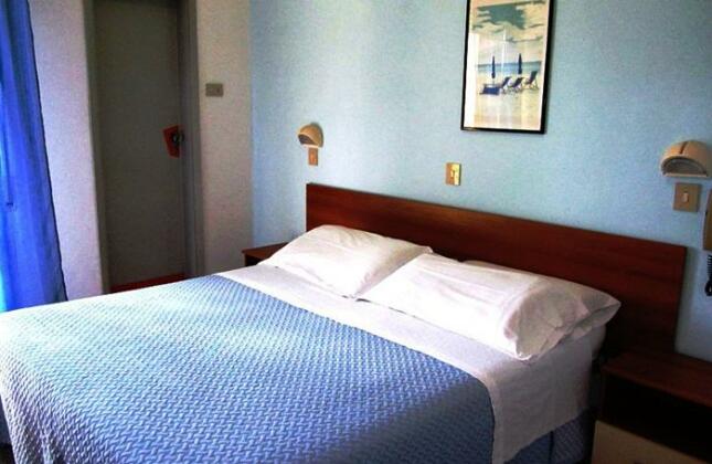 Hotel Toledo Rimini - Photo3