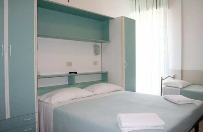 Hotel Urania Rimini - Photo2