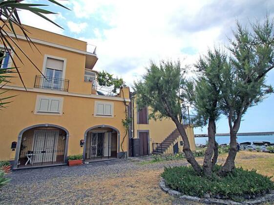 Interhome - Fallico - Photo2