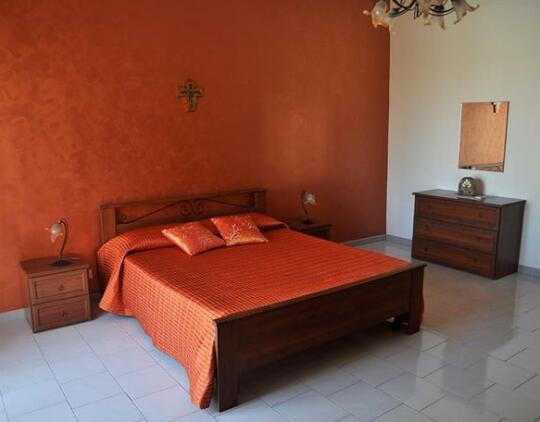 Maison Des Amis Riposto - Photo5