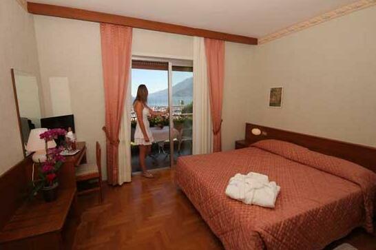 Hotel Riviera Riva del Garda - Photo3
