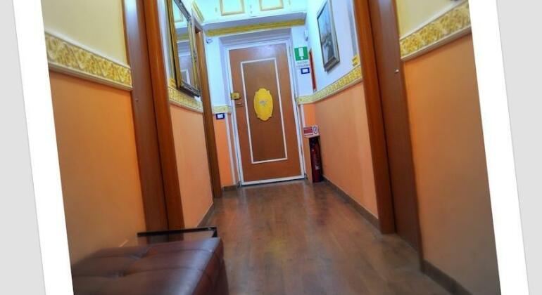 Adone House Bed & Breakfast Rome - Photo4