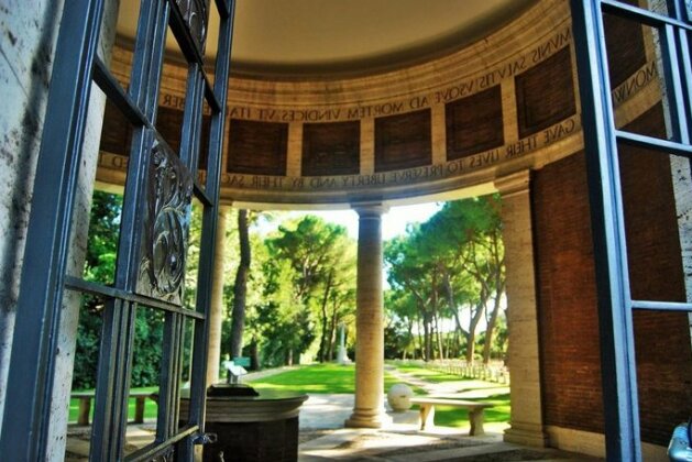 Amphora House - Photo2