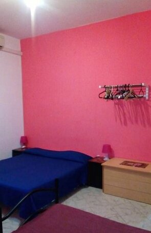 Bed in Art - Termini - Coliseum Apartments for Rent in Rome - Photo3